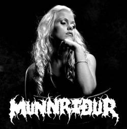 Munnriður : Ásdís Rán